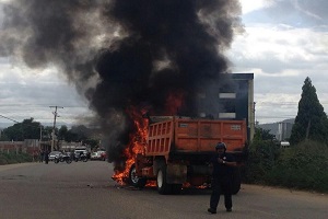 camion volteo