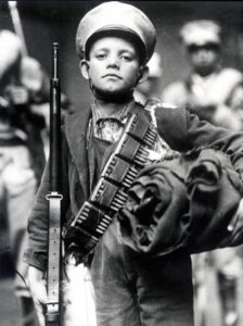 NINO-REVOLUCIONARIO