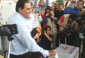 benja votando