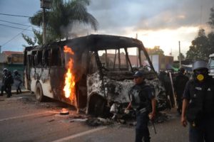 camion incendiado