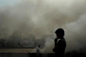 Nueve-de-cada-10-personas-respiran-aire-nocivo-para-la-salud_large