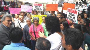 jubilados protestan