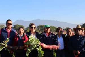 Autoridades municipales, de la Coesfo y los brigadistas de Agricultura.