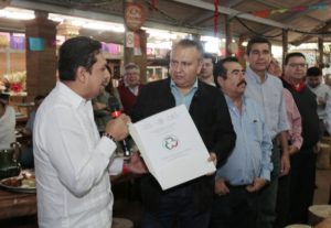 HP-Oaxaca entrega DESR (15-Dic-17)