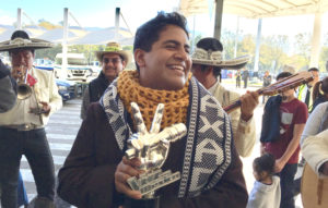 LUIS ADRIÁN