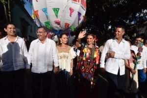 DESFILE DE DELEGACIONES (2)