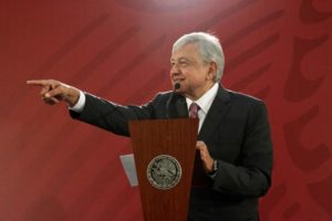 AMLO1