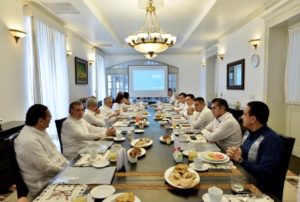 desayuno con amlo gobernadores